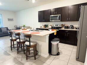 2922 Boxwood Grove Row in Wesley Chapel, FL - Building Photo - Building Photo