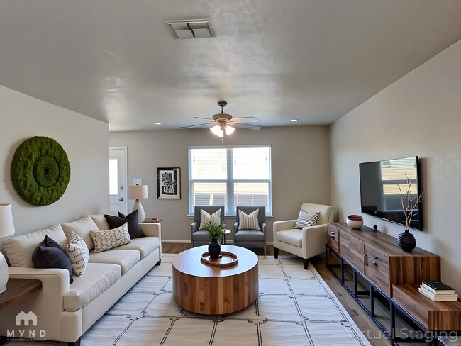 4007 Turning Pine Edge in Converse, TX - Building Photo - Building Photo