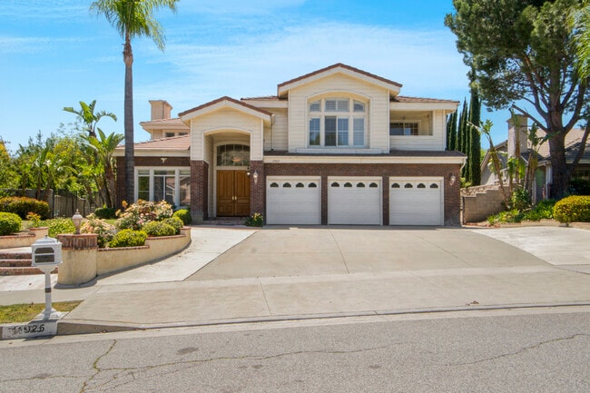 property at 11925 Wood Ranch Rd