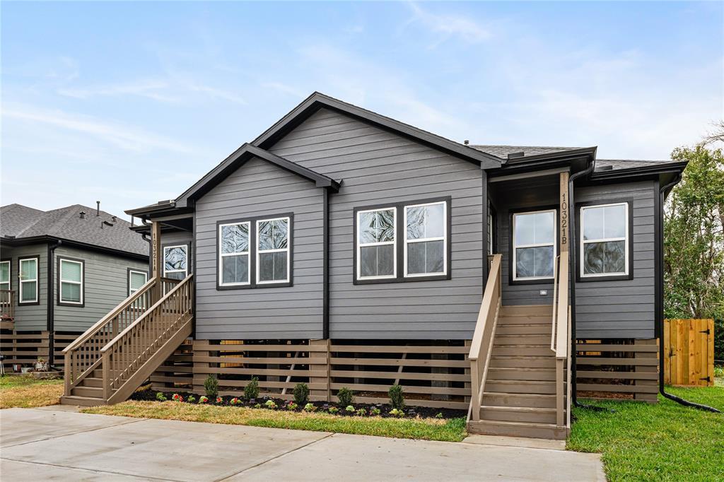 10321 Teneha Dr in Houston, TX - Building Photo