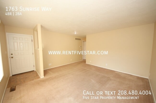1763 Sunrise Way in Pocatello, ID - Building Photo - Building Photo