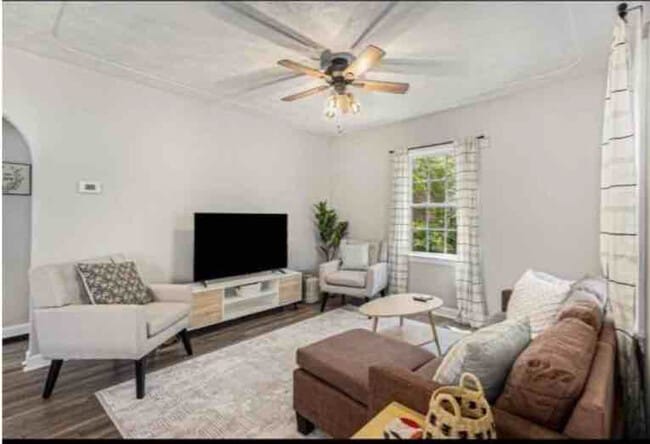 property at 1926 Ray St