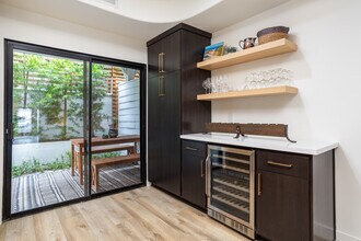 162 Avenida Florencia, Unit 2 in San Clemente, CA - Building Photo - Building Photo