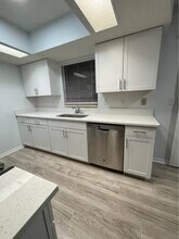 15239 Chamberlain Blvd in Port Charlotte, FL - Building Photo - Building Photo