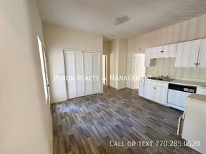 909 Troup St in Lagrange, GA - Building Photo - Building Photo