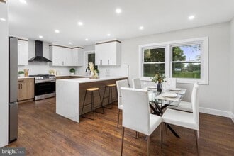 6 Ryan Rd in Cranbury, NJ - Building Photo - Building Photo