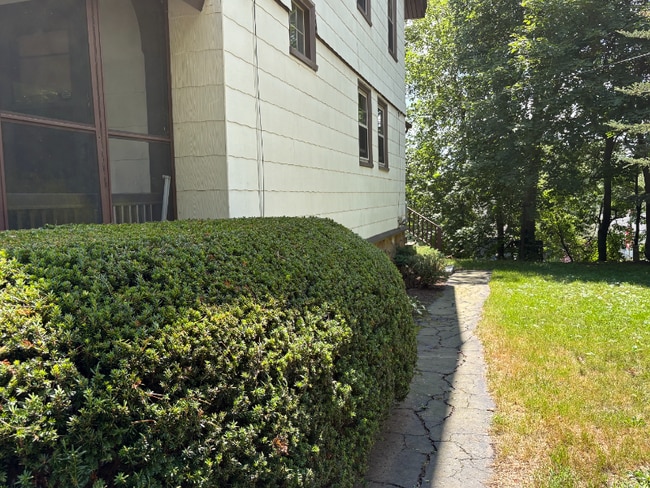 16 Inman St in Hopedale, MA - Building Photo - Building Photo