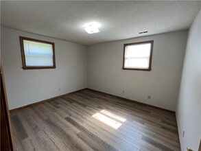 779 S Main St in Warrensburg, MO - Building Photo - Building Photo