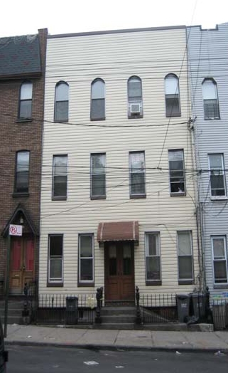 1438 Greene Ave in Brooklyn, NY - Building Photo