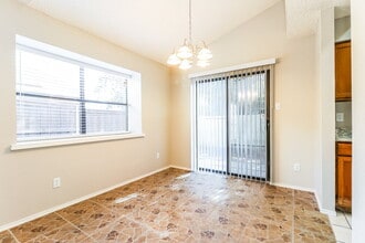 1366 Chinaberry Dr in Lewisville, TX - Building Photo - Building Photo