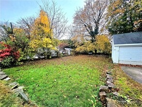 13 York Ave in Westerly, RI - Building Photo - Building Photo