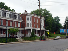 The Summit Building Apartamentos