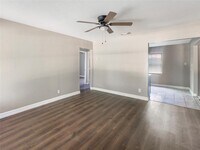 5002 Van Fleet St photo'