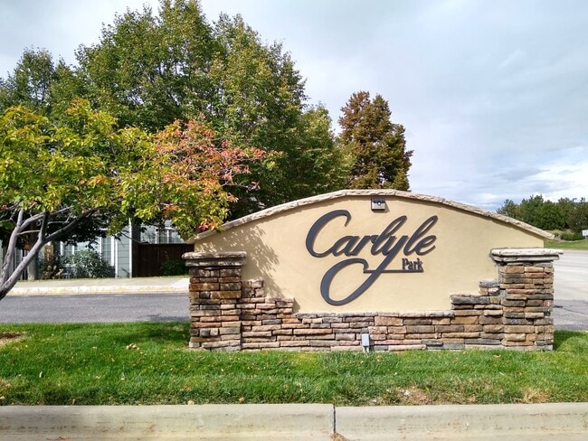 1273 Carlyle Park Cir in Littleton, CO - Building Photo - Building Photo