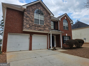 12442 Lakeside Pkwy in Fayetteville, GA - Foto de edificio - Building Photo
