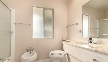 10207 W Kingswood Cir in Sun City, AZ - Building Photo - Building Photo