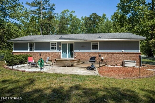 1911 Lt Hardee Rd in Greenville, NC - Building Photo - Building Photo