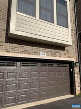 1818 Marietta Dr in Charlottesville, VA - Foto de edificio - Building Photo
