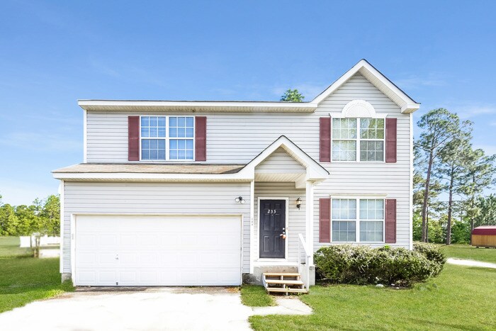 233 Woodcote Dr in Gaston, SC - Building Photo