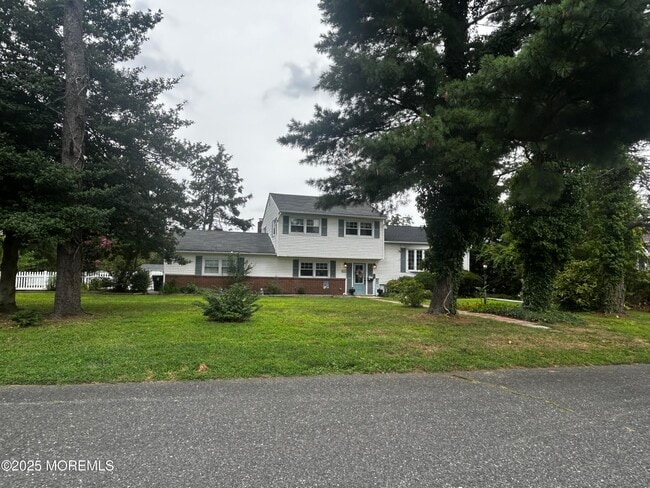 property at 12 Winston Dr