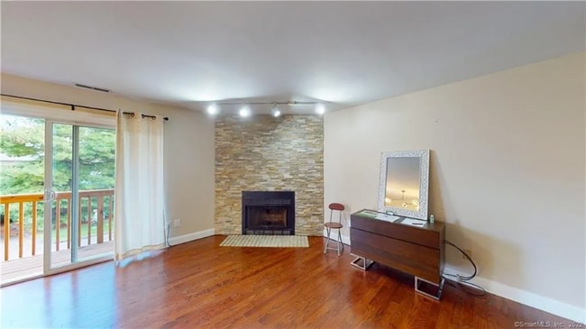 14 Ingall St in Stamford, CT - Building Photo - Building Photo