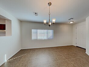 868 Basswood Ave in San Tan Valley, AZ - Building Photo - Building Photo