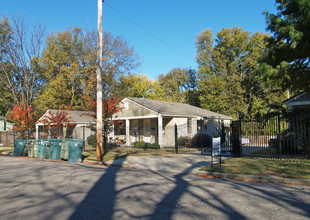 The Cottages in Memphis, TN - Building Photo - Building Photo