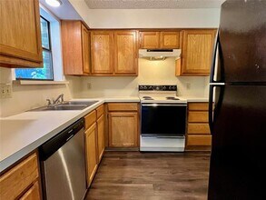 301 Joshua St in Denton, TX - Building Photo - Building Photo