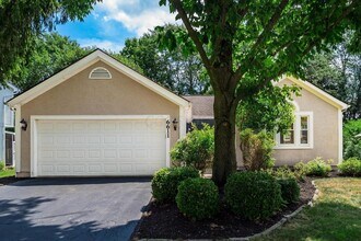 6611 Fallen Timbers Dr in Dublin, OH - Building Photo - Building Photo