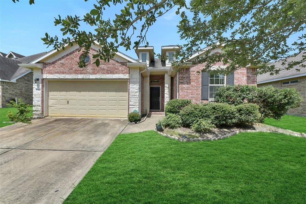 16622 River Wood Ct in Crosby, TX - Building Photo