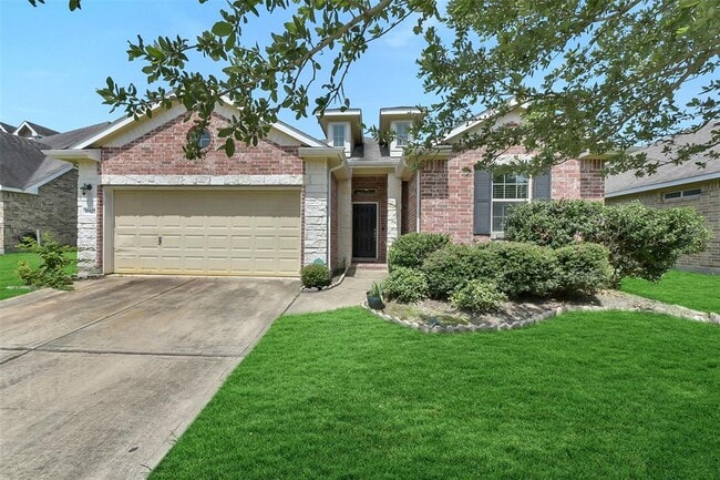 property at 16622 River Wood Ct