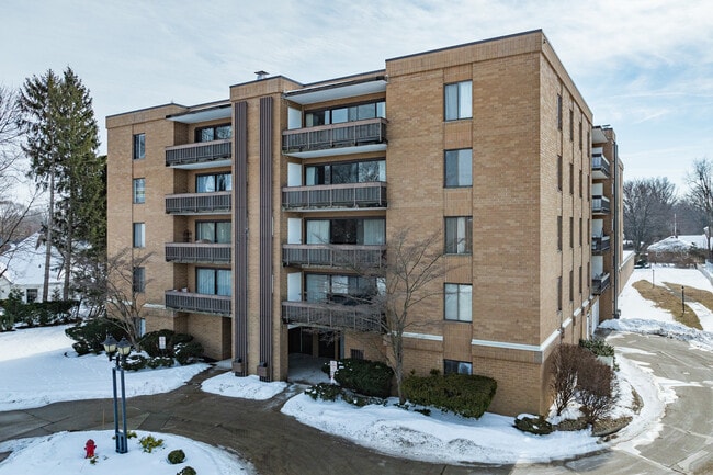 Carrollton Condominiums