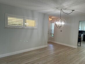 451 Grove Isle Cir in Vero Beach, FL - Building Photo - Building Photo