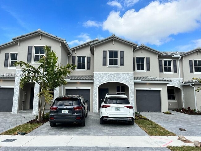 property at 2633 SE 10th St