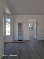 9458 Beverly St, Unit 2 in Bellflower, CA - Building Photo