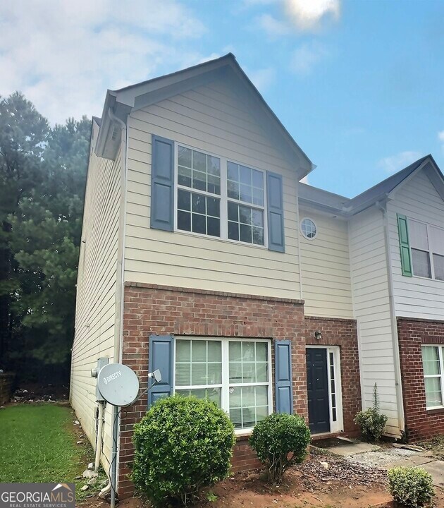 285 Brookview Dr in Riverdale, GA - Building Photo
