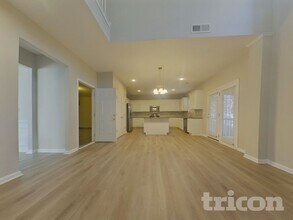 1156 Madison Green Ln SW in Mableton, GA - Foto de edificio - Building Photo