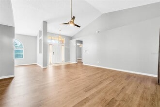 2614 Gilsom Ct in Orlando, FL - Building Photo - Building Photo