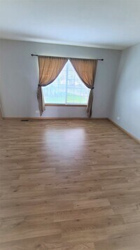 39671 Warren Ln photo'