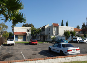 Mollison Terrace in El Cajon, CA - Building Photo - Building Photo