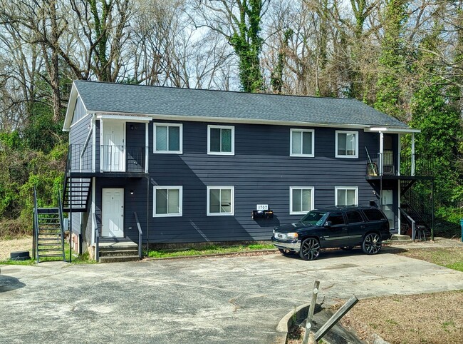 property at 1707 Rosetta Dr