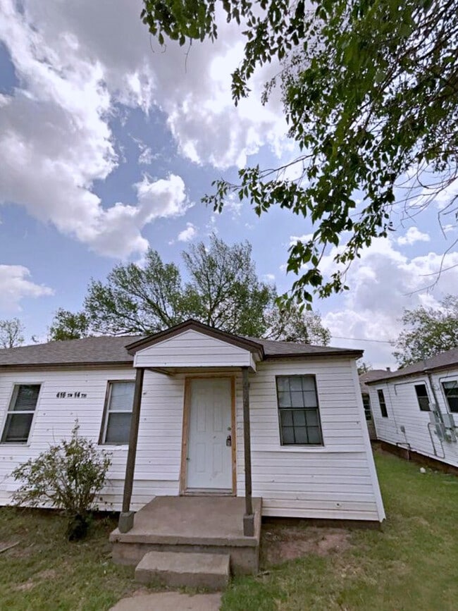 410 SW 14th St-Unit -B in Lawton, OK - Building Photo - Building Photo