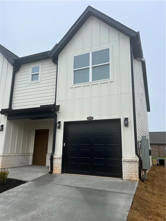 property at 1707 Cuppett Cir