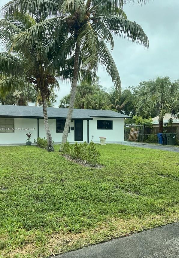 property at 2927 SW 19th St