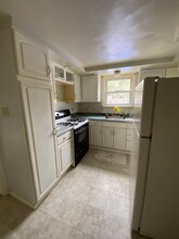 8111 Bull Creek Rd in Tarentum, PA - Building Photo - Building Photo