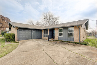 727 Pinehurst Dr in Richardson, TX - Building Photo - Building Photo