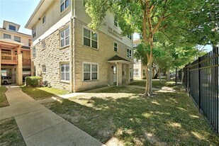 3009 Speedway in Austin, TX - Building Photo