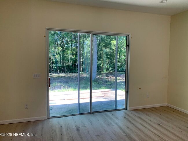 5871 Collins Rd in Jacksonville, FL - Building Photo - Building Photo
