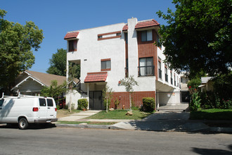 337 W California Ave in Glendale, CA - Foto de edificio - Building Photo