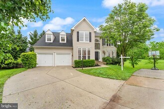 43205 Cardston Pl in Leesburg, VA - Building Photo - Building Photo